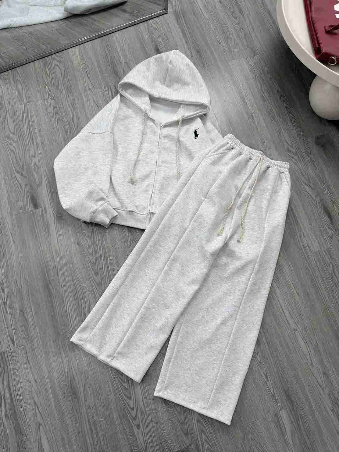 BỘ NỈ NGỰA THÊU 2 DA LOẠI 1 – CỰC CHẤT CHO MÙA THU ĐÔNG 2 BỘ NỈ NGỰA THÊU 2 DA LOẠI 1 – CỰC CHẤT CHO MÙA THU ĐÔNG - Ảnh 2