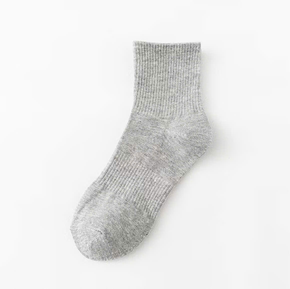 Tất vớ trơn trắng đen thể thao nam nữ cổ lửng unisex 6 Tất vớ trơn trắng đen thể thao nam nữ cổ lửng unisex - Ảnh 6